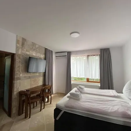 D 미네랄니 바니